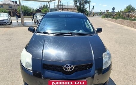 Toyota Auris II, 2007 год, 650 000 рублей, 3 фотография