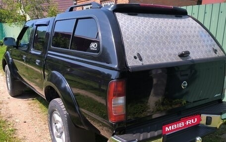 Nissan NP300, 2010 год, 1 100 000 рублей, 2 фотография