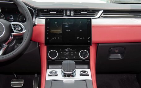 Jaguar F-Pace, 2022 год, 4 478 000 рублей, 17 фотография