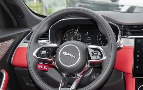 Jaguar F-Pace, 2022 год, 4 478 000 рублей, 20 фотография
