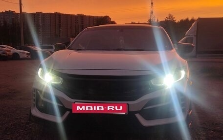 Honda Civic IX, 2016 год, 1 900 000 рублей, 9 фотография