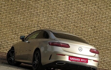 Mercedes-Benz E-Класс, 2017 год, 4 700 000 рублей, 3 фотография