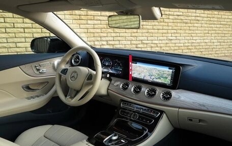 Mercedes-Benz E-Класс, 2017 год, 4 700 000 рублей, 10 фотография