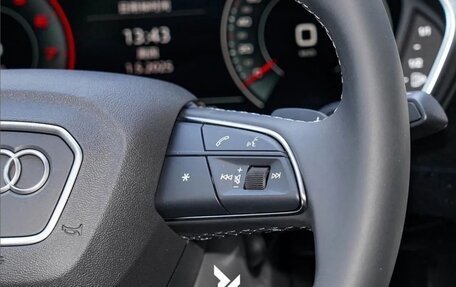 Audi Q3, 2025 год, 4 990 000 рублей, 14 фотография