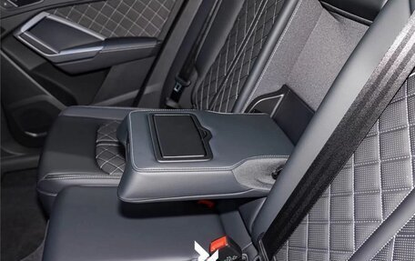 Audi Q3, 2025 год, 4 990 000 рублей, 28 фотография