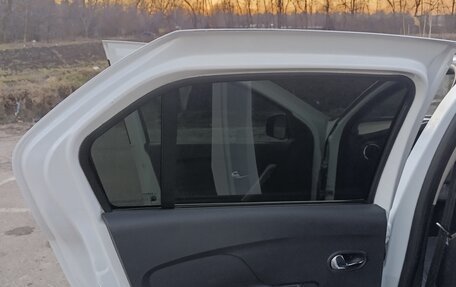 Renault Logan II, 2016 год, 690 000 рублей, 11 фотография