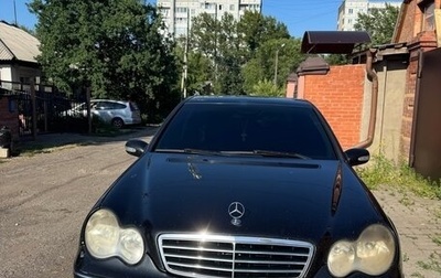 Mercedes-Benz C-Класс, 2004 год, 500 000 рублей, 1 фотография
