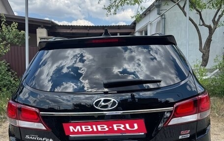 Hyundai Santa Fe III рестайлинг, 2017 год, 2 300 000 рублей, 3 фотография