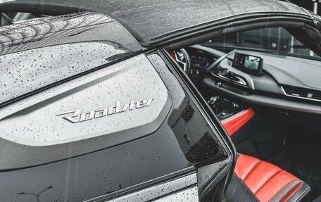 BMW i8 I рестайлинг, 2018 год, 9 000 000 рублей, 6 фотография