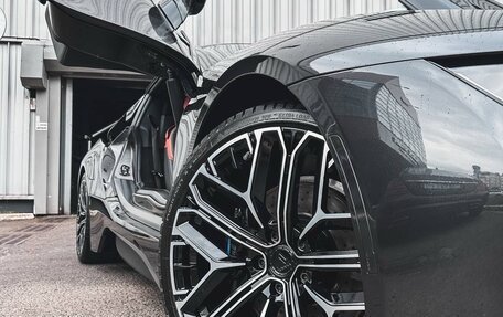 BMW i8 I рестайлинг, 2018 год, 9 000 000 рублей, 7 фотография