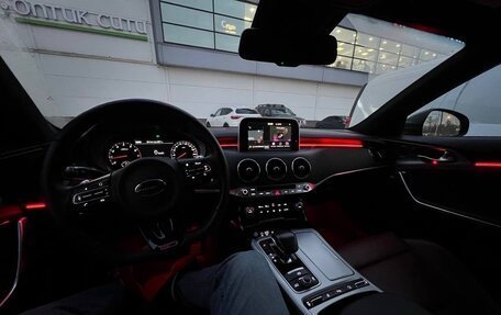 KIA Stinger I, 2018 год, 2 180 000 рублей, 11 фотография