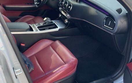 KIA Stinger I, 2018 год, 2 180 000 рублей, 18 фотография