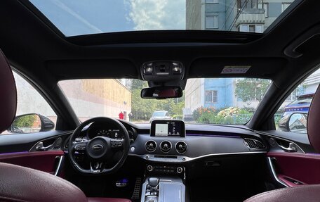 KIA Stinger I, 2018 год, 2 180 000 рублей, 14 фотография