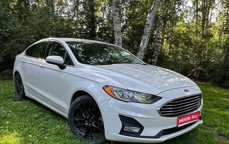Ford Fusion (North America) II, 2019 год, 1 529 000 рублей, 1 фотография