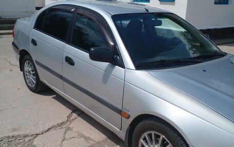Toyota Avensis III рестайлинг, 2001 год, 420 000 рублей, 9 фотография