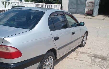 Toyota Avensis III рестайлинг, 2001 год, 420 000 рублей, 8 фотография