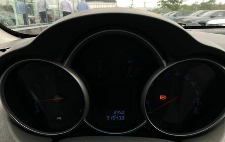 Chevrolet Cruze II, 2010 год, 490 000 рублей, 9 фотография