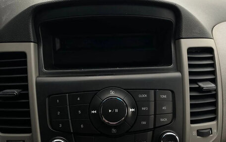 Chevrolet Cruze II, 2010 год, 490 000 рублей, 12 фотография