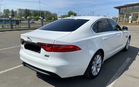 Jaguar XF II, 2018 год, 2 170 000 рублей, 6 фотография