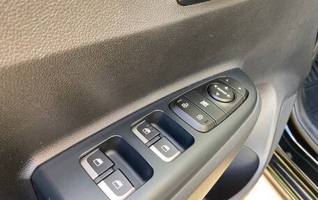 KIA Rio IV, 2019 год, 1 800 000 рублей, 9 фотография
