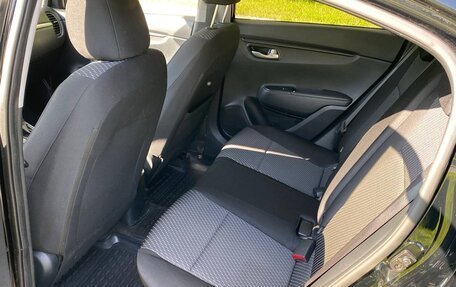 KIA Rio IV, 2019 год, 1 800 000 рублей, 10 фотография
