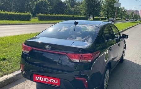 KIA Rio IV, 2019 год, 1 800 000 рублей, 3 фотография
