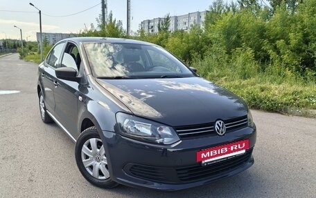 Volkswagen Polo VI (EU Market), 2011 год, 650 000 рублей, 3 фотография