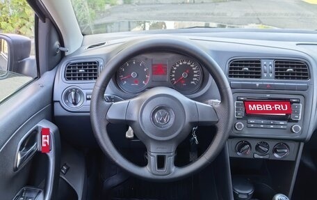Volkswagen Polo VI (EU Market), 2011 год, 650 000 рублей, 11 фотография