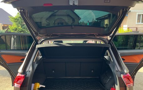 Volkswagen Tiguan II, 2017 год, 2 680 000 рублей, 10 фотография