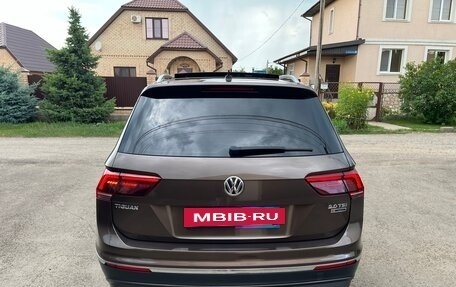 Volkswagen Tiguan II, 2017 год, 2 680 000 рублей, 6 фотография