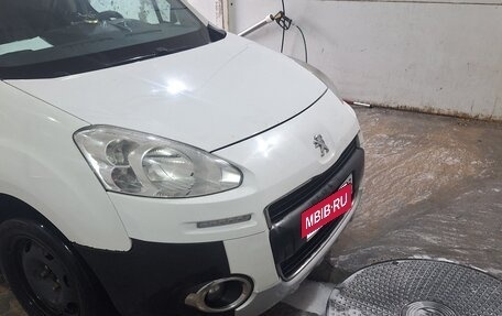 Peugeot Partner II рестайлинг 2, 2013 год, 555 000 рублей, 10 фотография