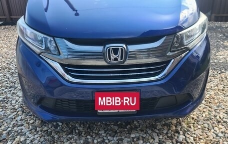 Honda Freed II, 2017 год, 1 700 000 рублей, 2 фотография