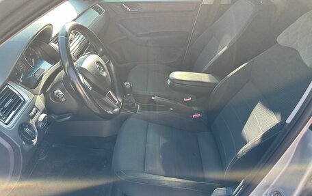 Skoda Rapid I, 2014 год, 950 000 рублей, 10 фотография