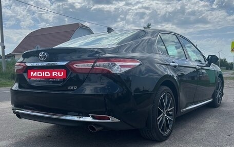 Toyota Camry, 2023 год, 3 955 000 рублей, 5 фотография