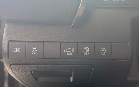 Toyota Camry, 2023 год, 3 955 000 рублей, 15 фотография