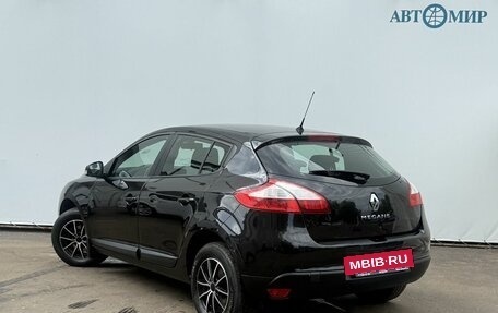 Renault Megane III, 2014 год, 700 000 рублей, 7 фотография