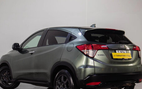 Honda Vezel, 2019 год, 1 999 000 рублей, 10 фотография