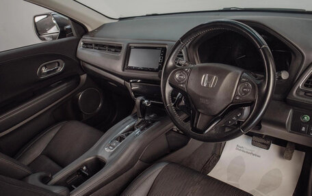 Honda Vezel, 2019 год, 1 999 000 рублей, 26 фотография