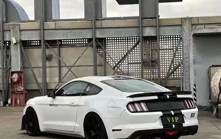 Ford Mustang VI рестайлинг, 2022 год, 2 750 111 рублей, 4 фотография