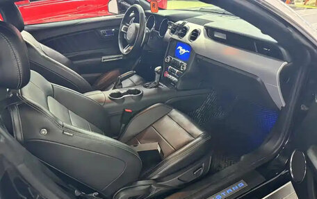 Ford Mustang VI рестайлинг, 2022 год, 2 750 111 рублей, 12 фотография