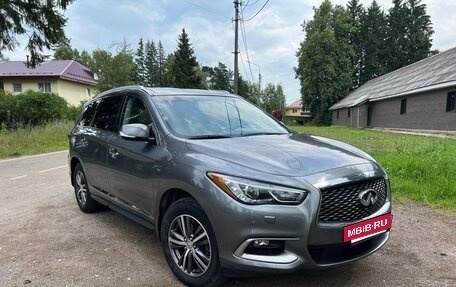Infiniti QX60 I рестайлинг, 2017 год, 3 100 000 рублей, 3 фотография