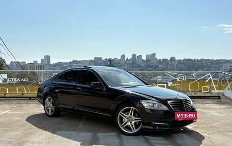 Mercedes-Benz S-Класс, 2011 год, 2 100 000 рублей, 2 фотография