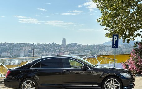 Mercedes-Benz S-Класс, 2011 год, 2 100 000 рублей, 4 фотография