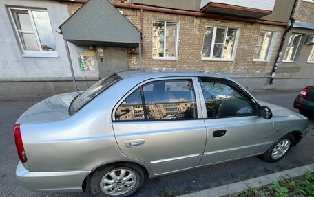 Hyundai Accent II, 2003 год, 350 000 рублей, 2 фотография