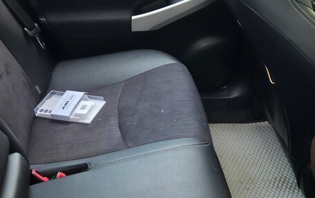Toyota Prius, 2012 год, 1 050 000 рублей, 11 фотография