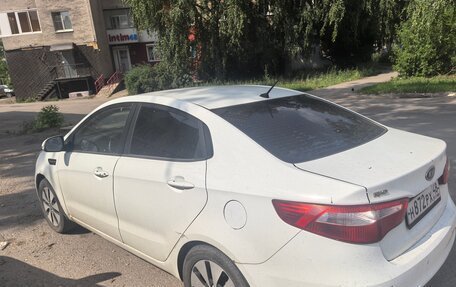 KIA Rio III рестайлинг, 2011 год, 530 000 рублей, 4 фотография