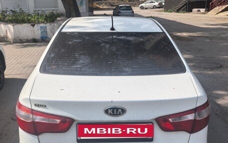 KIA Rio III рестайлинг, 2011 год, 530 000 рублей, 2 фотография