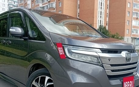 Honda Stepwgn IV, 2021 год, 2 600 000 рублей, 2 фотография