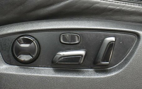 Volkswagen Touareg III, 2012 год, 1 699 000 рублей, 10 фотография