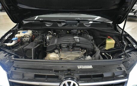 Volkswagen Touareg III, 2012 год, 1 699 000 рублей, 20 фотография